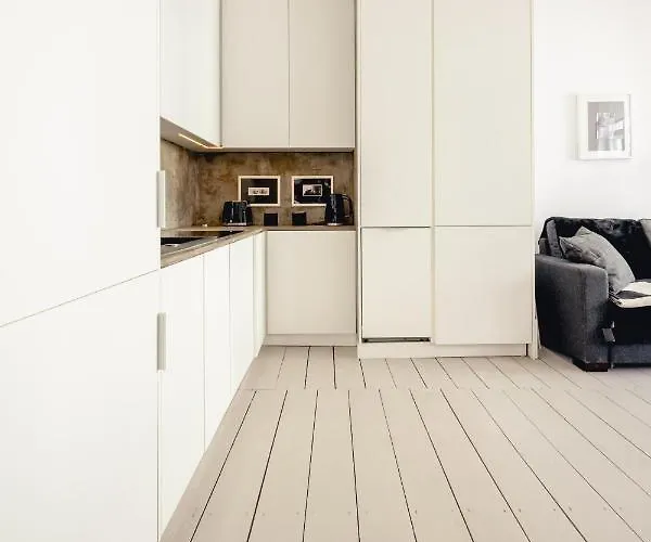 Apartamento Wozna 14a, 2 Rooms, Self Check In 24h Poznań