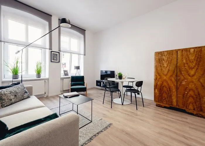 Wozna 14a, 2 Rooms, Self Check In 24h Apartamento *